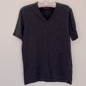 HUGO Boss Men’s/Women’s T-Shirt V-Neck Logo Colour Dark Grey